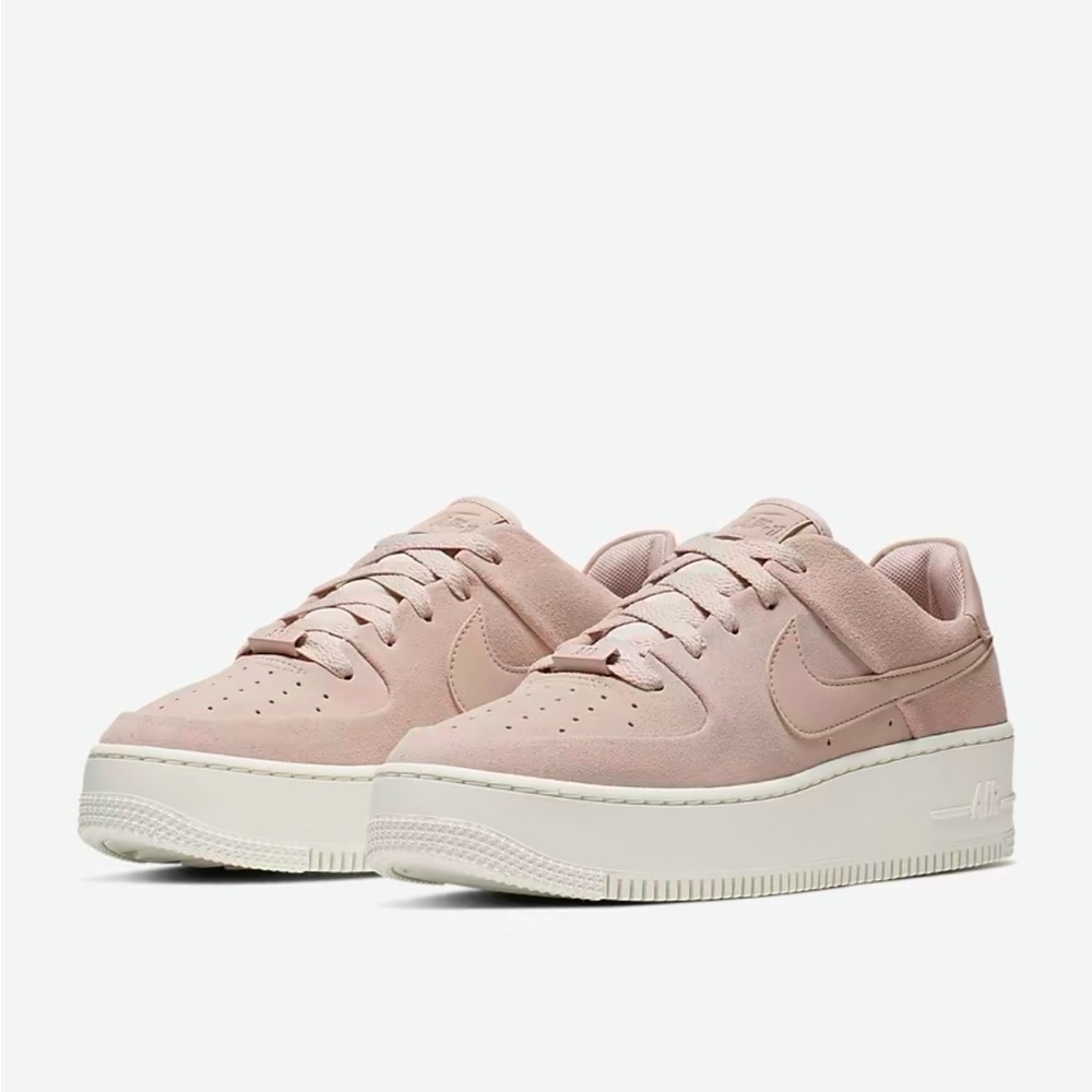 Nike Air a force 1 Sage Low Women's Pink Sneakers
